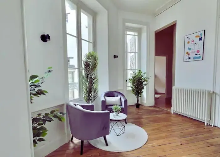 Pleincentre 4ch 2sdb 9p St Denis * Анже