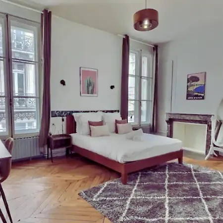 Pleincentre 4ch 2sdb 9p St Denis 아파트 앙제