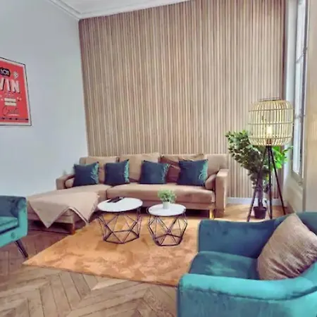 Pleincentre 4ch 2sdb 9p St Denis אנז'ה