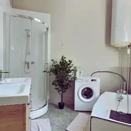 Pleincentre 4ch 2sdb 9p St Denis Appartement *